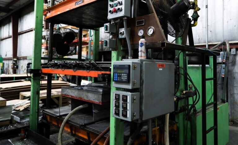 What To Consider When Choosing A Thermoforming Manufacturer