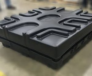 Large Part Plastic Molding Manufacturer